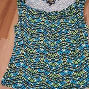 New York & Company Vibrant Chevron Tank Top
